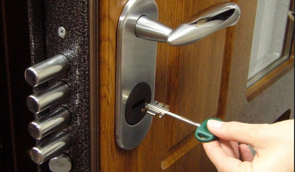 Починка дверного замка своими руками | Ремонт квартиры своими руками